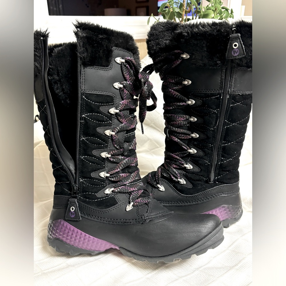 New, never worn!! MERRELL winter boots. No box.